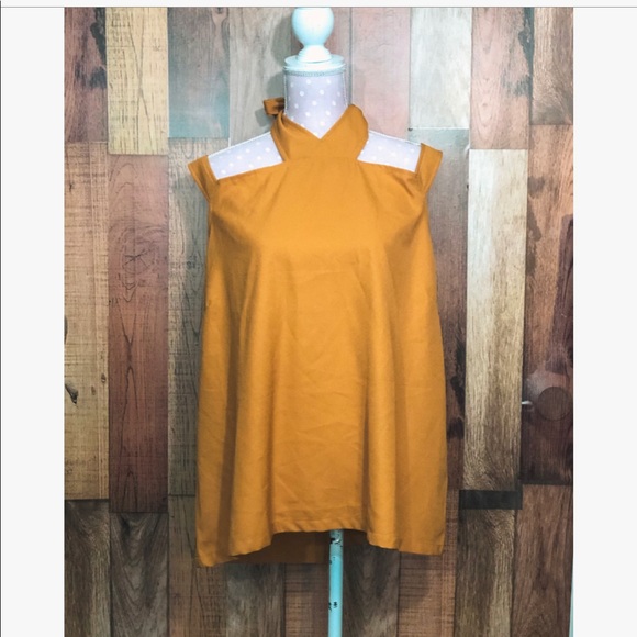 Boohoo Tops - Boohoo halter top sz 18